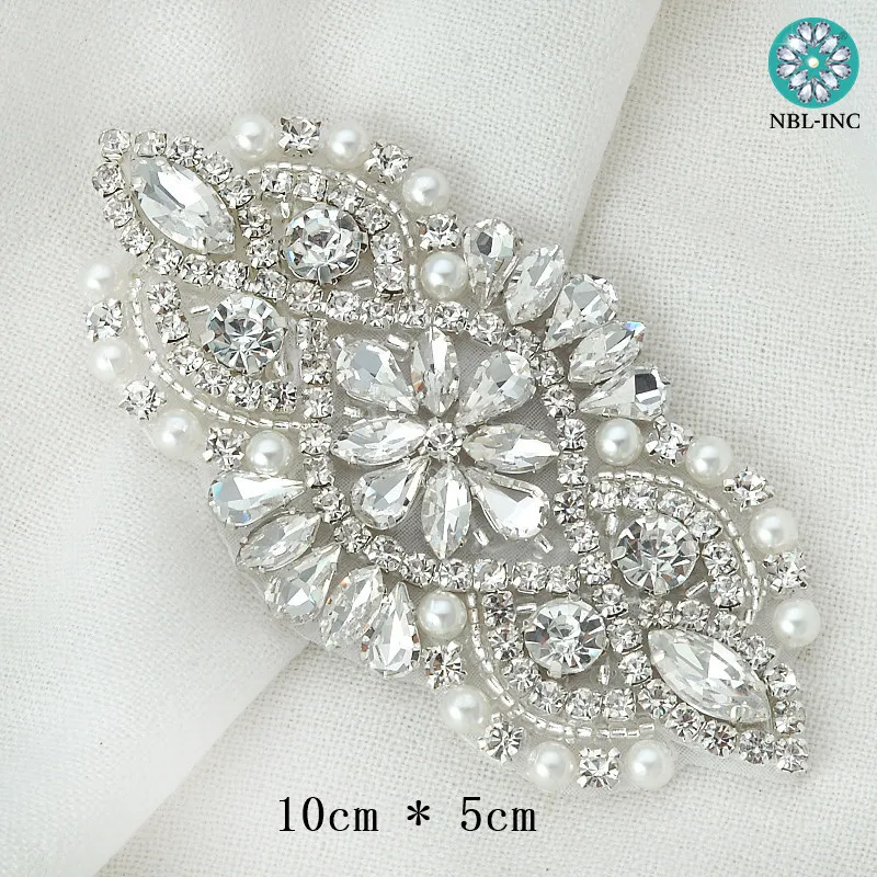 WDD0736 SILVER 2 шт./лот) стразы в форме банта, аппликация, цвет серебристый, розовый, золотистый, для платья, аксессуары для волос, сделай сам, железо на WDD0830 - Цвет: WDD0736 SILVER