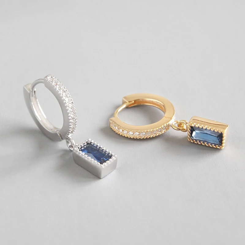 Лакомство крошечные синий подвеска с драгоценным камнем серьги Huggie обручи CZ