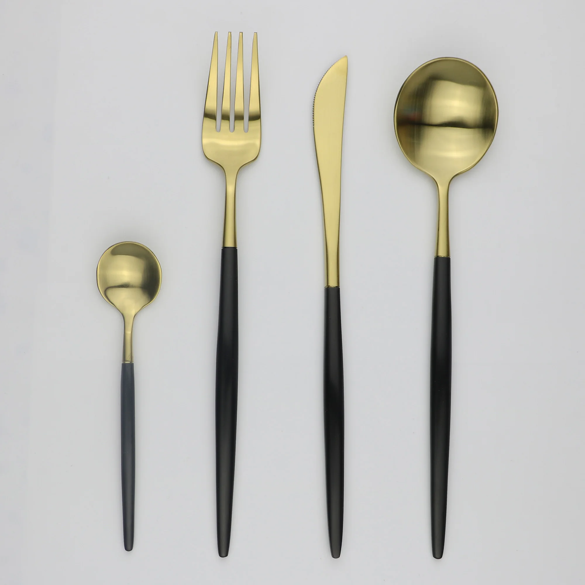 

30-Pcs Black Gold Cutlery Set Dinner Dessert Fork Spoon Knife Wedding Dinnerware Set 304 Stainless Steel Tableware