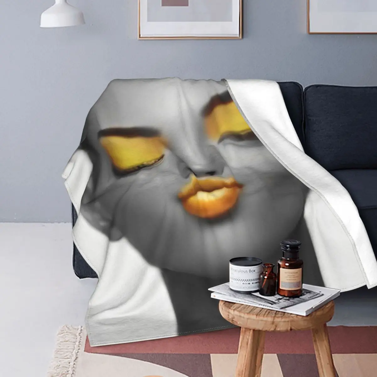 

Hermosa chica negra besándose con manta, colcha para cama a cuadros, funda para sofá, mantas a cuadros, colcha de 220x240