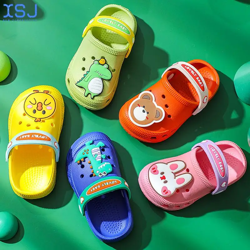 

Baby slippers summer boys and girls cute cartoon babies and toddlers indoor soft bottom Baotou children's hole shoes