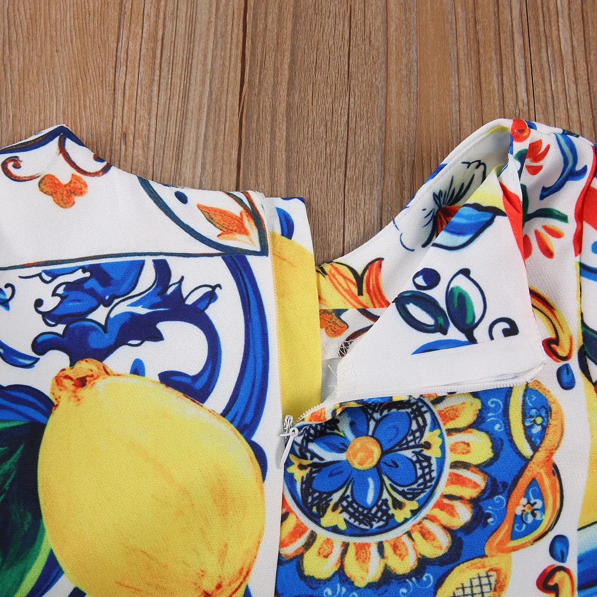 Новый брендовый комбинезон с круглым воротником для маленьких девочек костюм