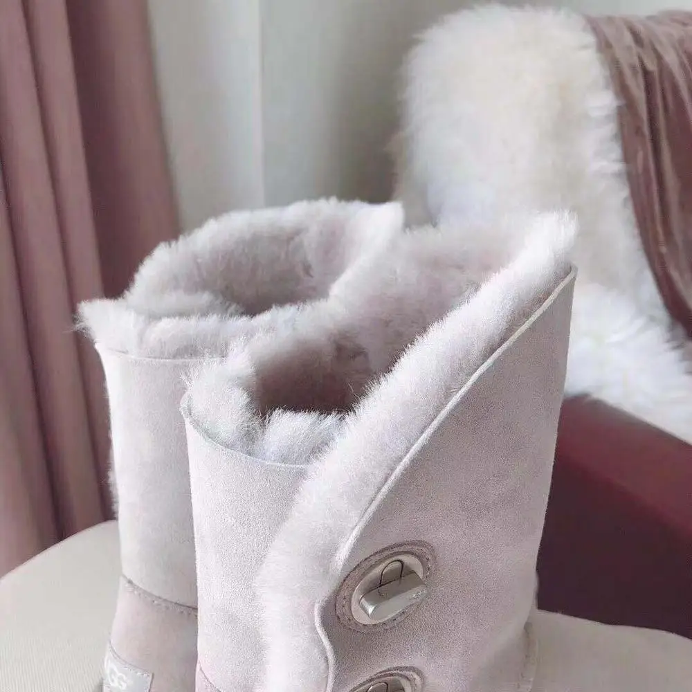 

Australia's top quality women's shoes in 2019, real sheepskin, 100% natural wool, free delivery, buckled snow boots