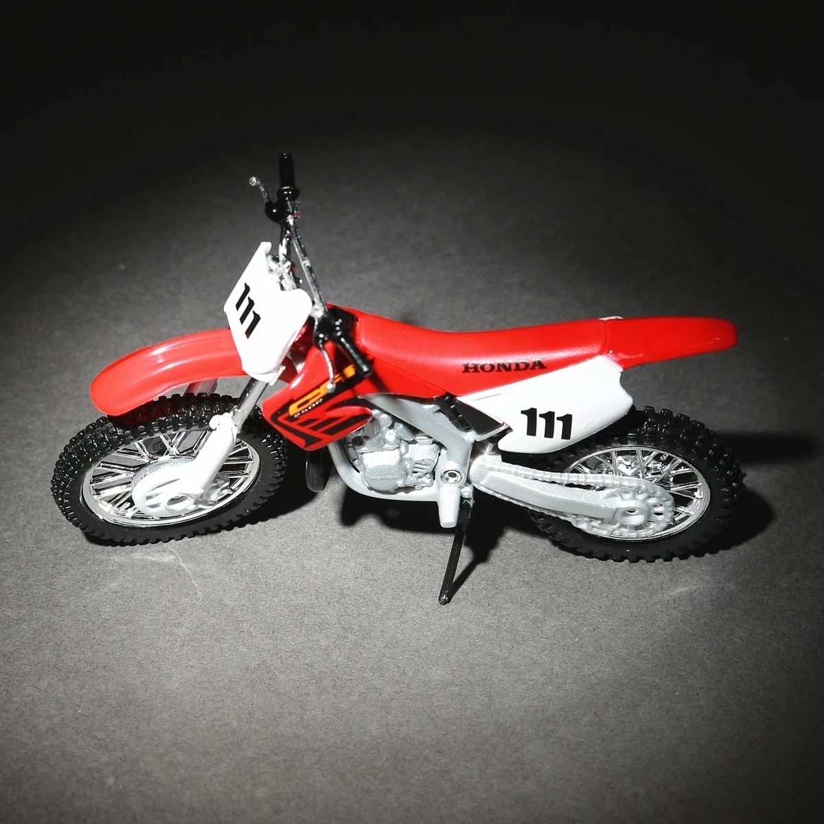 

Maisto 1:18 HONDA CR250R Metal Motorcycle Diecast Bike Car Model Toy Collection Mini Moto Gift