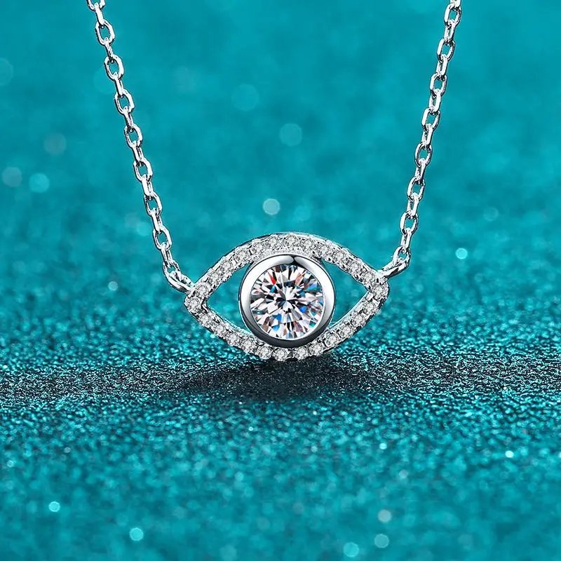 

Moissanite 0.5ct 5.0mm D VVS 18K White Gold Color Wedding Bulgarian Necklace Woman 925 Sterling Silver Necklace