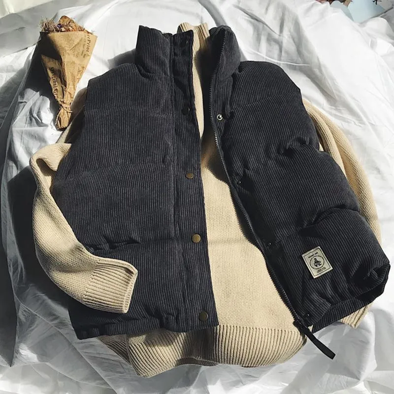 Жилет женский вельветовый без рукавов с воротником-стойкой | Женская одежда