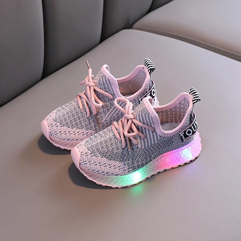 

Spring and autumn new children's shoes LED lights breathable boys girls flying knitting shoes 1-8 years old luminous sports CS28