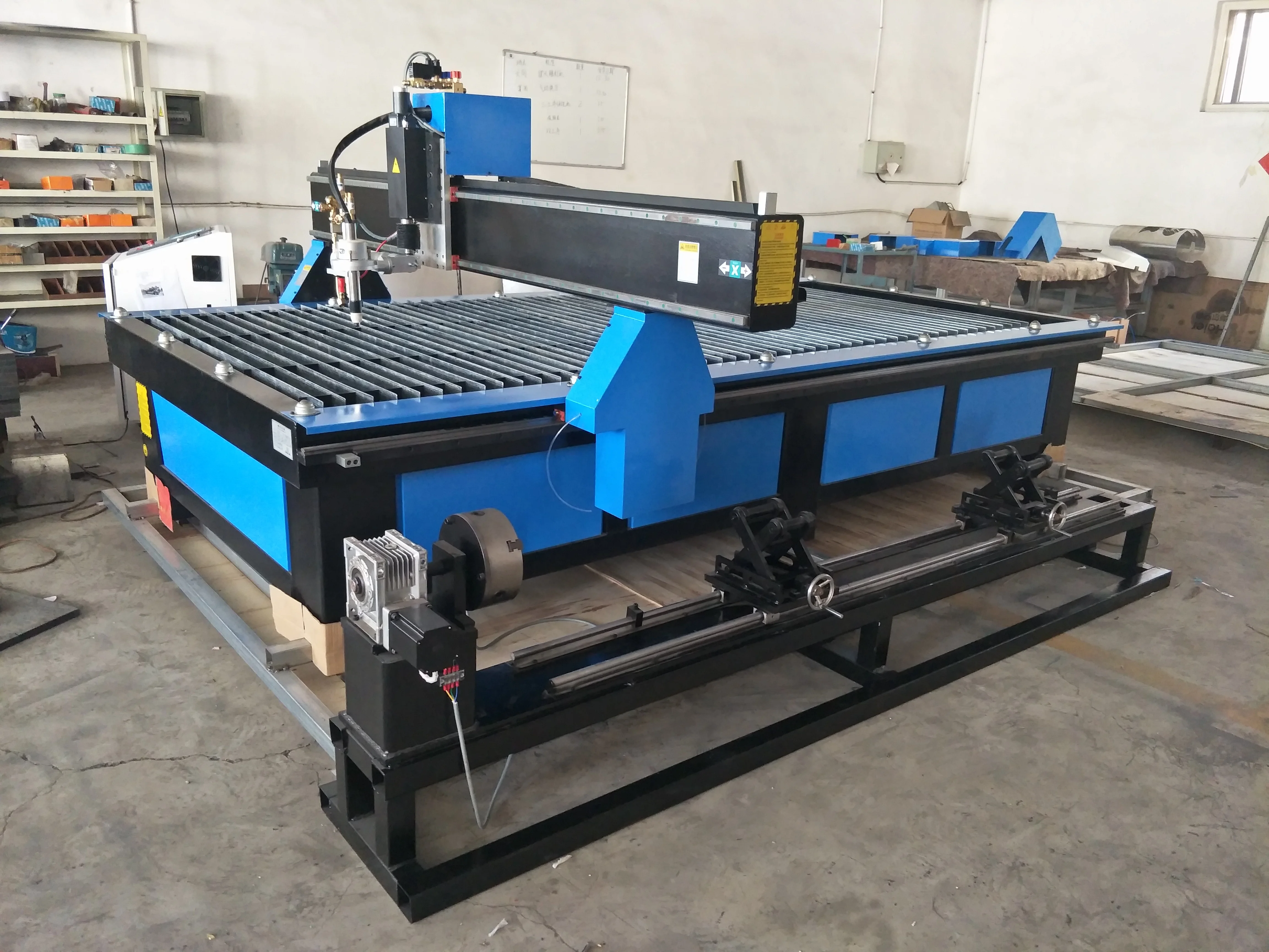Станок для плазменной резки алюминия нержавеющей стали 1530 CNC-маршрутизатор