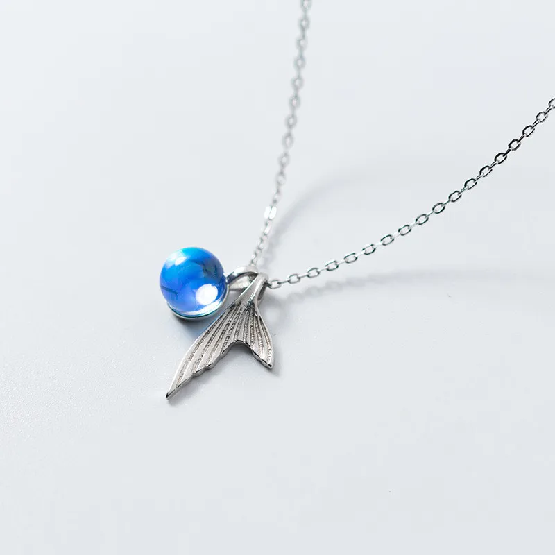 

925 Sterling Silver Fashion Fishtail Blue Zircon Pendant Necklace Synthetic Gemstone Clavicle Chain Engagement Jewelry For Women