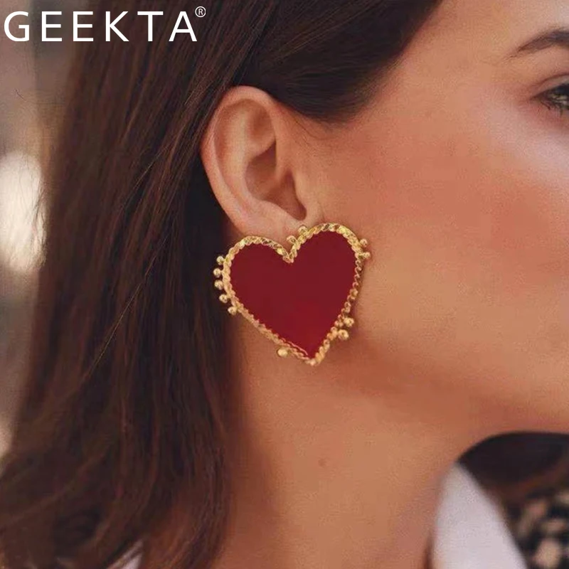 Женские серьги-гвоздики с подвеской в виде сердца | Украшения и аксессуары