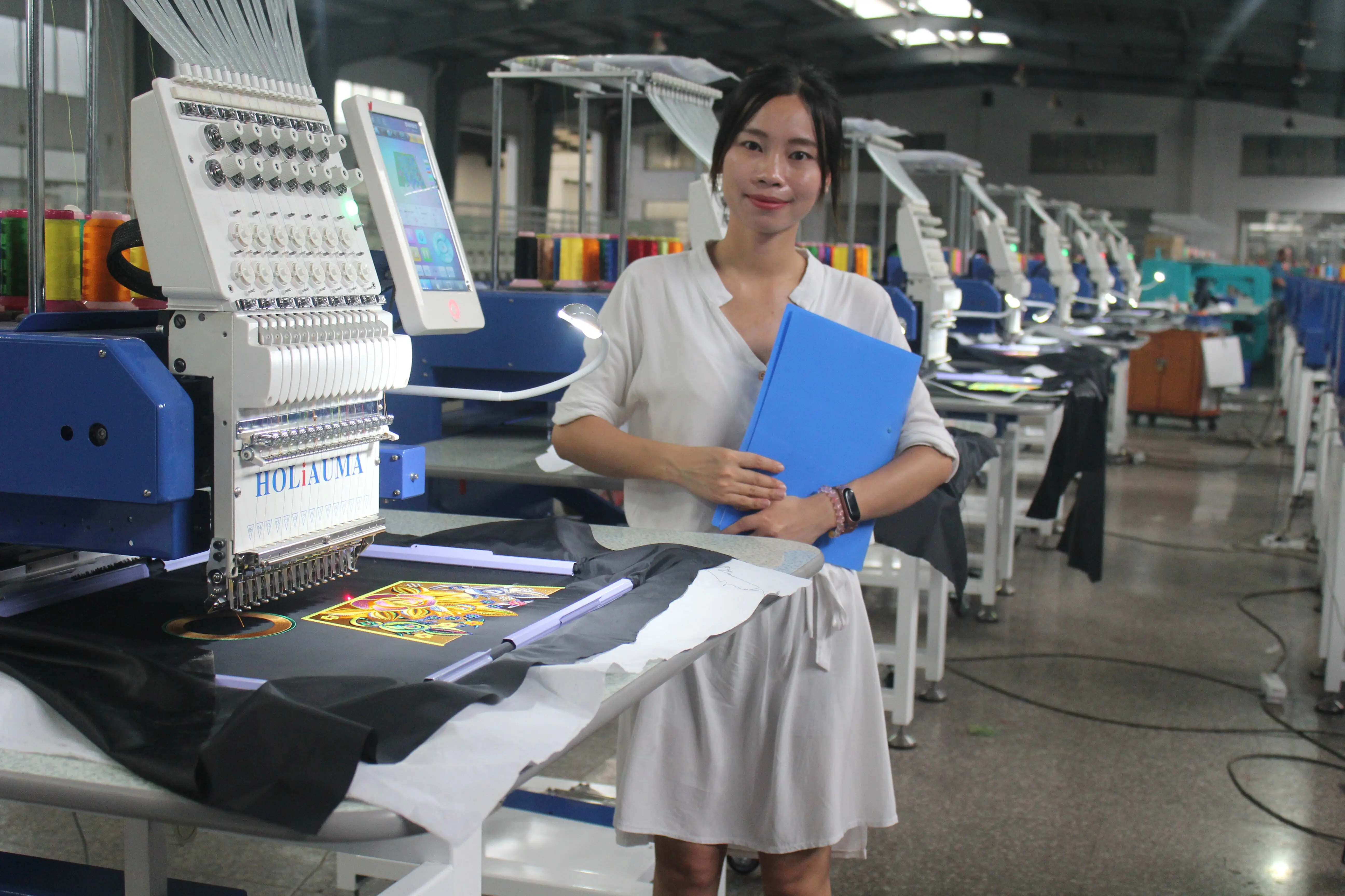 Многофункциональная машина для вышивки с одной головкой компьютеризированная