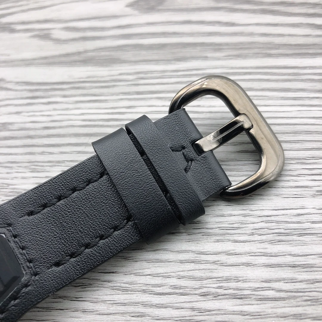 

Luxury New Japanese Quartz Mens Watches Top Brand Runway European Designer Leather Tourbillion Watch Diamonds Sapphire Glass