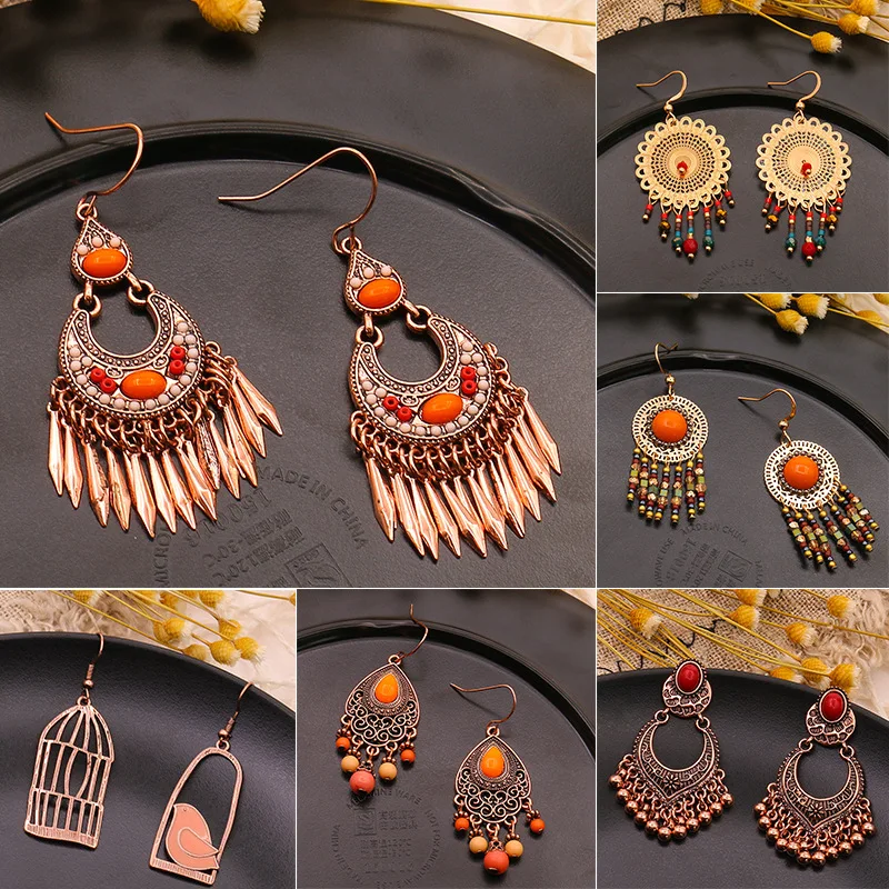 

New Crystal Earrings for Women Trendy Court Style Earrings Vintage Gold Tassel Eardrop Jewelry Wholesale