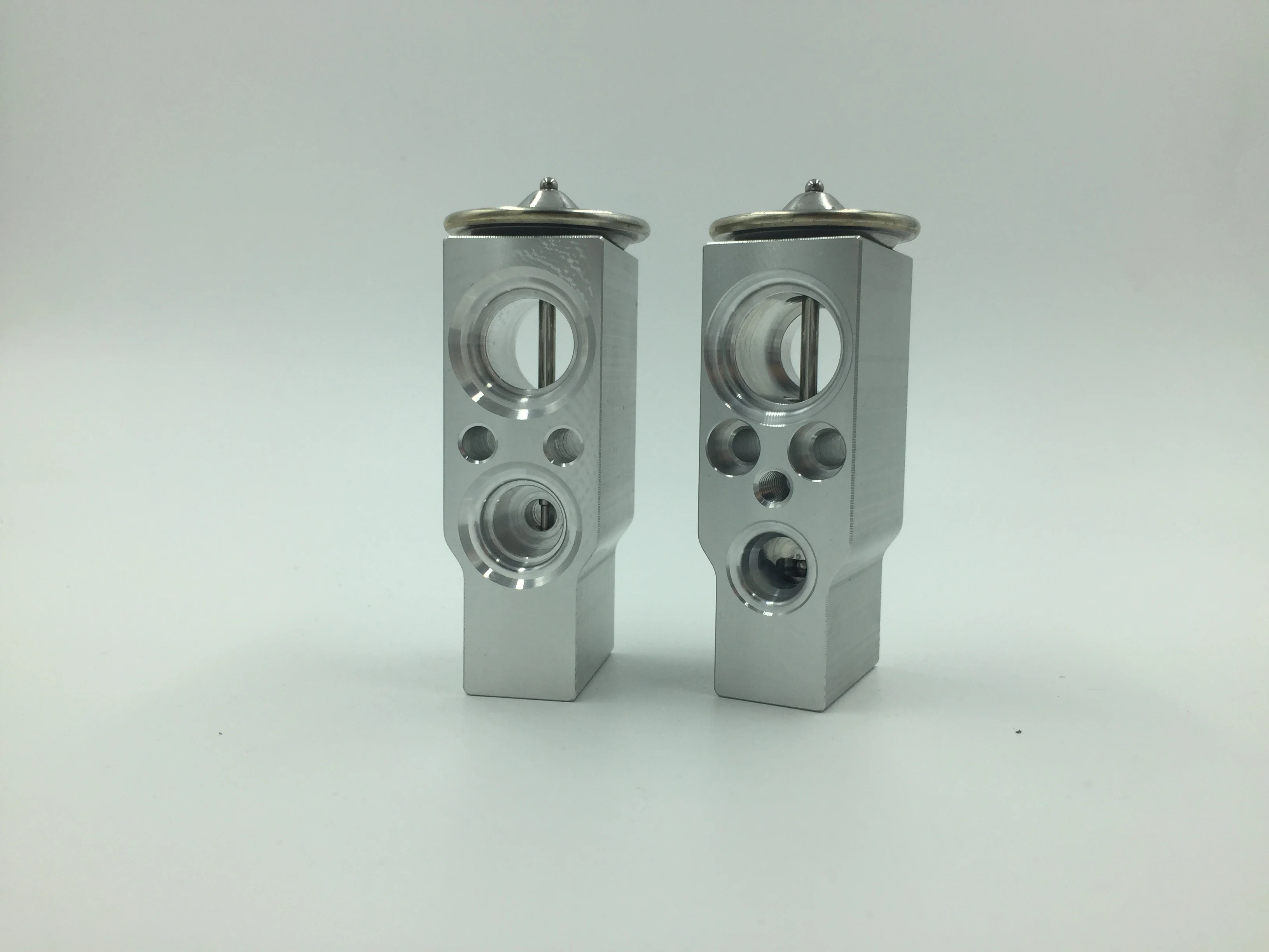 Автомобильный блок кондиционера испаритель расширительный клапан 1772728 EX 10215C