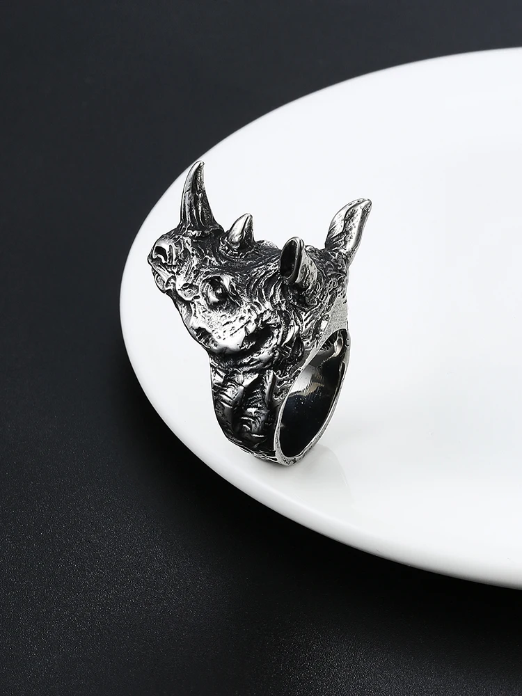 

GOMAYA Rings For Men Super Cool Black Rhinoceros Shape Punk Style Ring Birthday Party Prom Men Jewley Give Best Friend On Sale