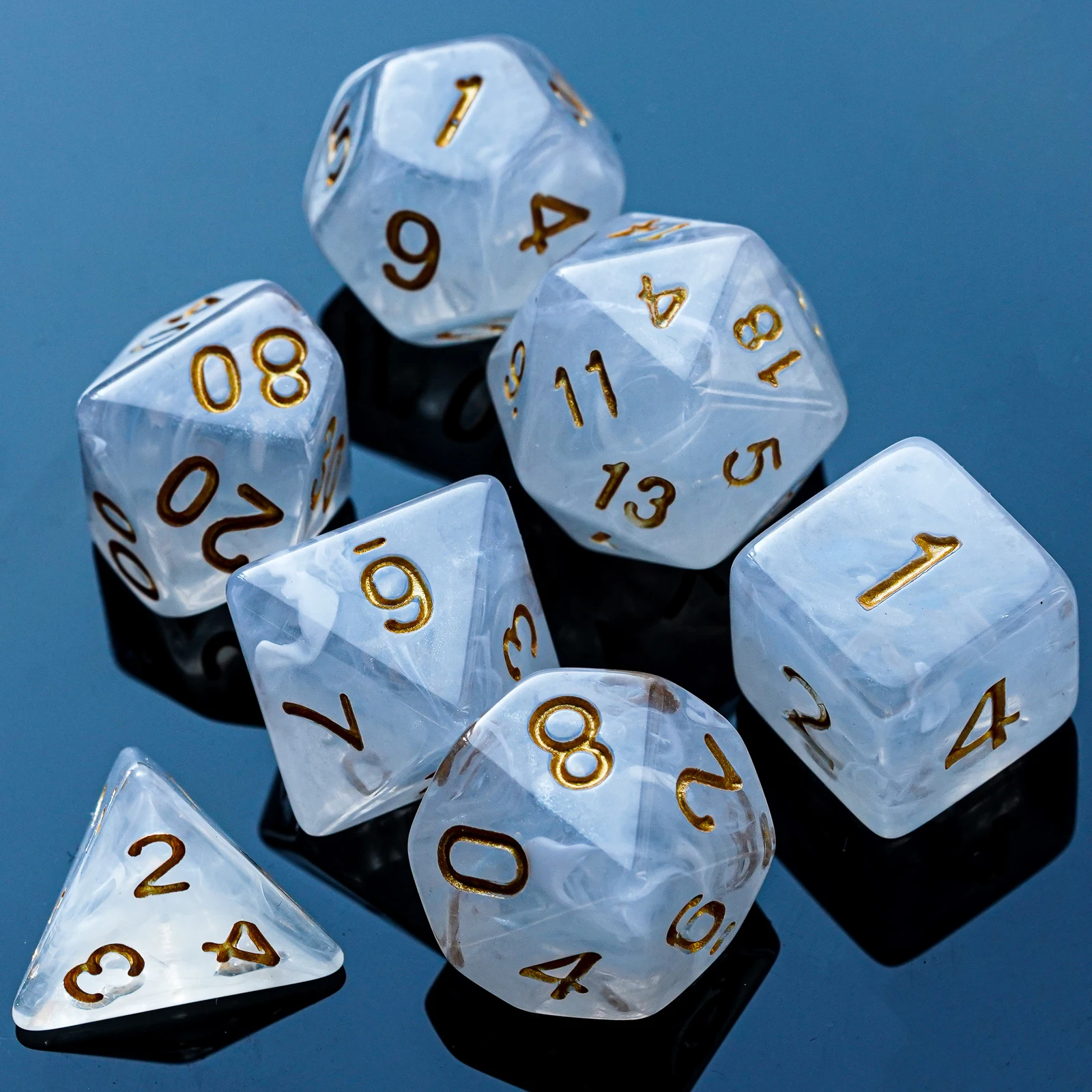 Poludie 7 шт./набор игральные кости DND набор с вихревым золотым шрифтом многогранные D4
