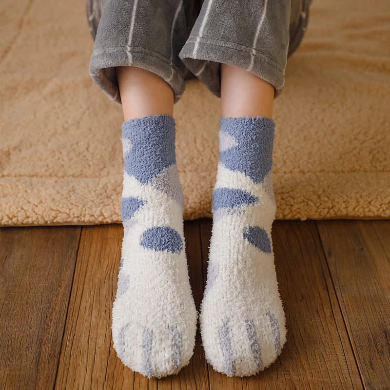 

Newly 1 Pair Womens Fuzzy Socks Slipper Soft Fleece Cozy Fluffy Socks Christmas Birthday Gift