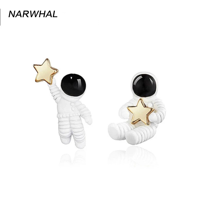 

NARWHAL Cute Woman Earrings Nordic Space Astronaut Ear Clip Fashion Creative Personality Five Pointed Star Asymmetric Jewelry