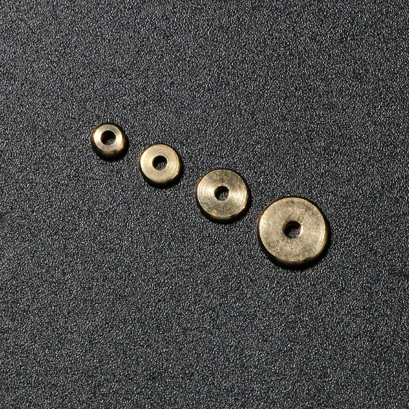 

Brass Spacers Flat Disc Spacer Beads Brass Heishi Jewelry Spacer Beads for Heishi Clay Beads Necklace Bracelet Making T21F