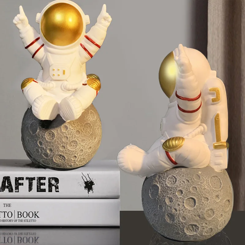 

New Astronaut Wireless Bluetooth-compatible Speaker Creative Gift Cartoon Birthday Home Decoration Car Speakers and Subwoofer