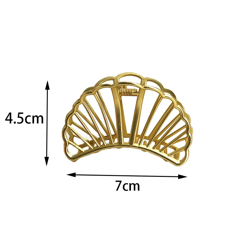 

New 2021 Hot Retro Simple Korean Gentle Temperament Hanger Shower Clip Hair Metal Hair Claw Catch Hair Accessories