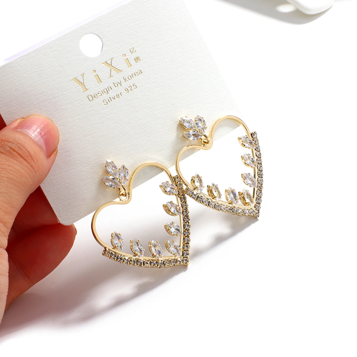 

AENSOA Hollow out Crystal Heart Drop Earrings For Women Korean Leaf Rhinestone Gold Dangle Earring Pendant Party Jewelry Gifts
