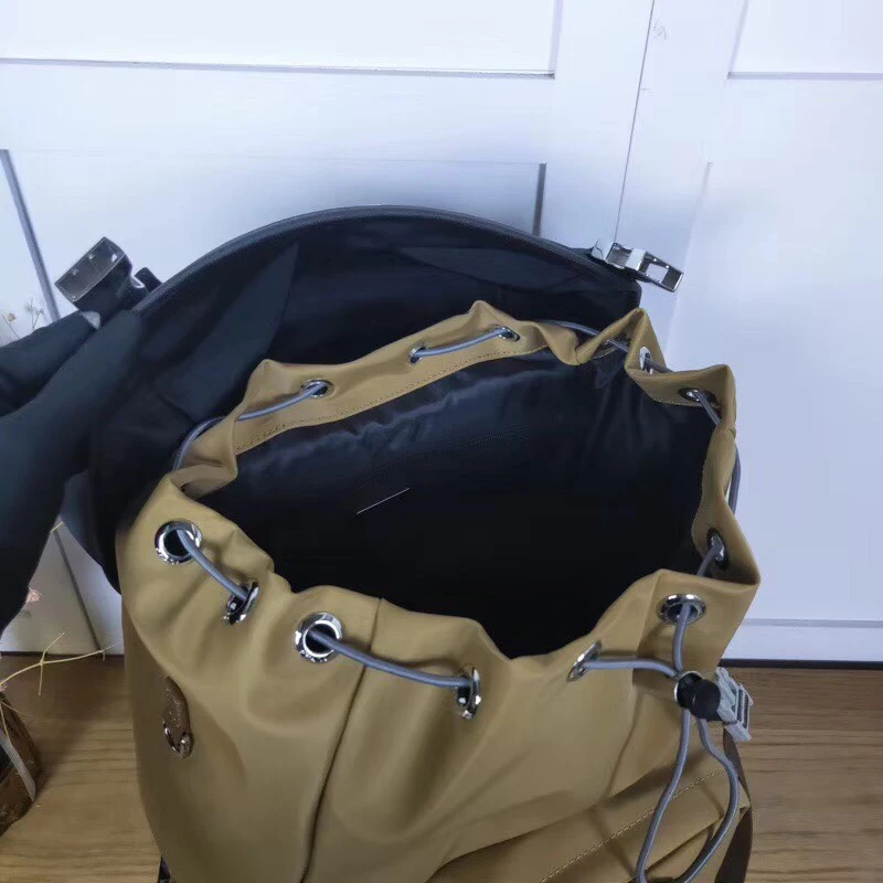 

2021New men's and women's backpack, multi-function school bag, travel bag, sports tide brand, large-capacity computer bag