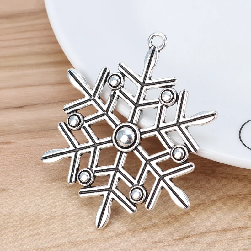

5 Pieces Tibetan Silver Color Large Christmas Snowflake Charms Pendants for DIY Necklace Jewellery Making Findings Accessories