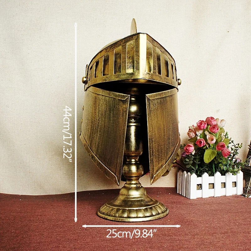 

European Retro Roman Samurai Helmet Table Lamp Night Light Iron Art Handmade Jewelry Home Bar Decoration Birthday Gift