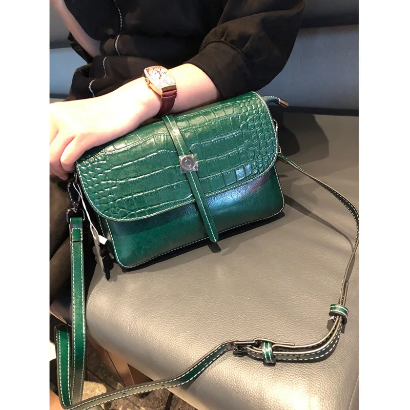 

Квадратная дизайнерская дамская сумочка, модный мессенджер на ремне с рисунком, качественная кожаная сумка, маленький саквояж, 2021