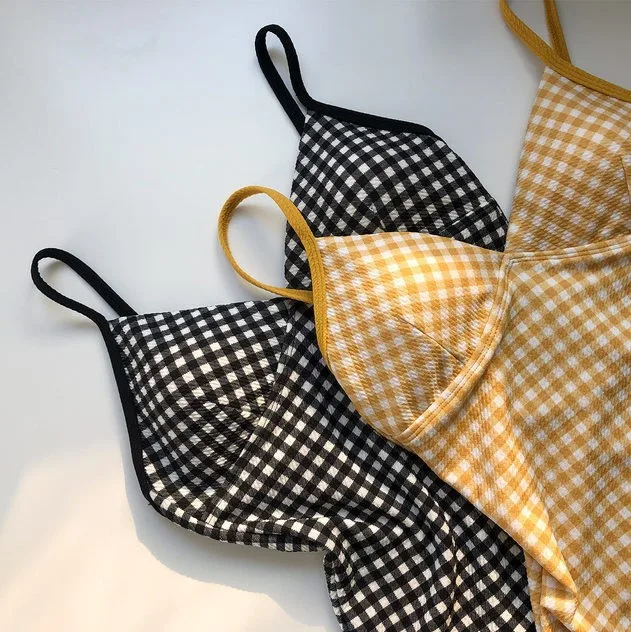 2019 new one-piece simple lattice size chest thin and belly hot spring vacation swimsuit women