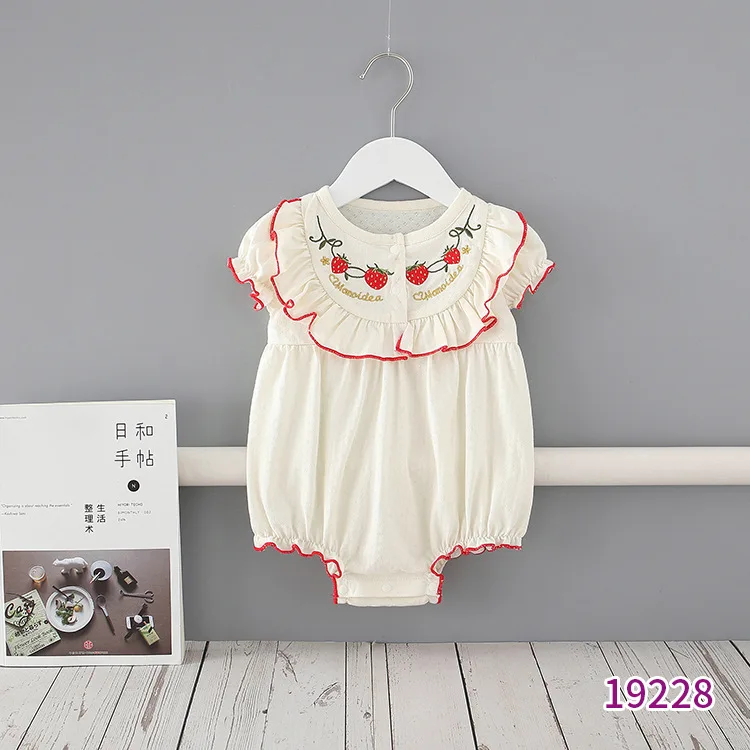 

2021 Infant Summer One-piece Girls Lapel Flying Sleeve Embroidered Strawberry Romper Baby Girl Ruffle Romper