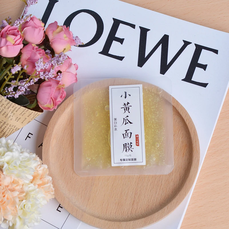 Увлажняющая маска для лица 15 г свежая с экстрактом растений против акне