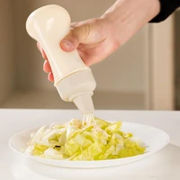 new product portable sauce squeeze bottle with lid five hole scale squeeze bottle multifunctional salad ketchup bottle