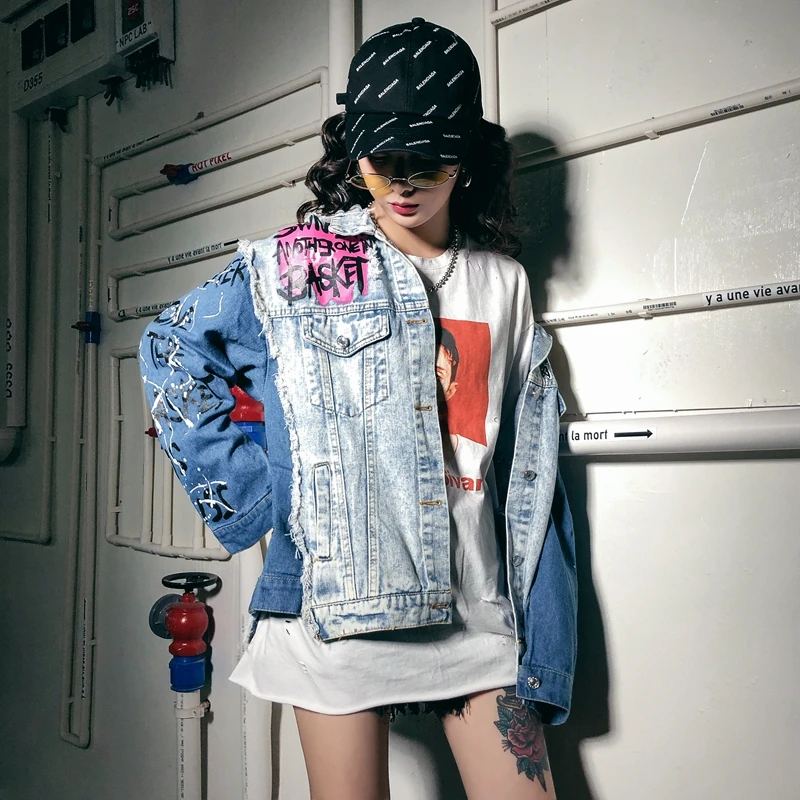 

Thai tide brand new strange girl shirt denim jacket graffiti print worn long sleeve denim clothing female tide