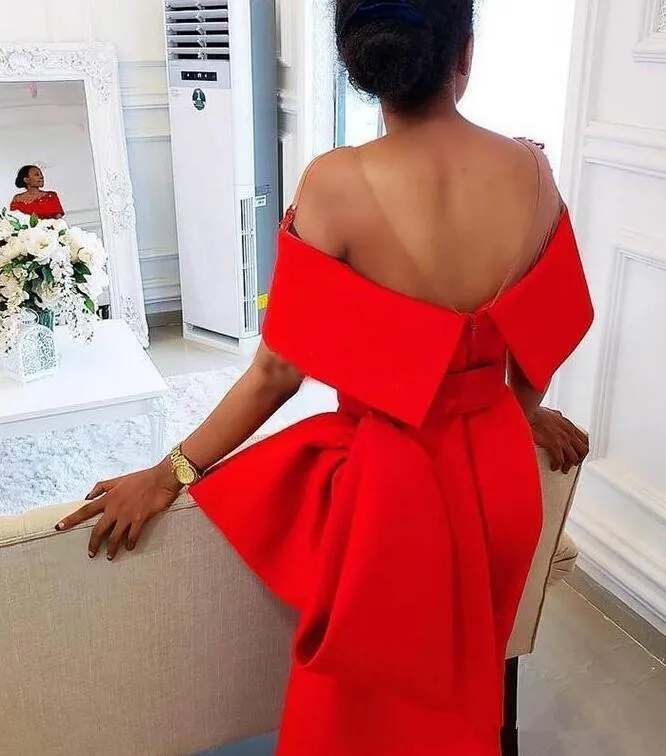 Красные платья для матери невесты Воротник прозрачное драгоценное кружево