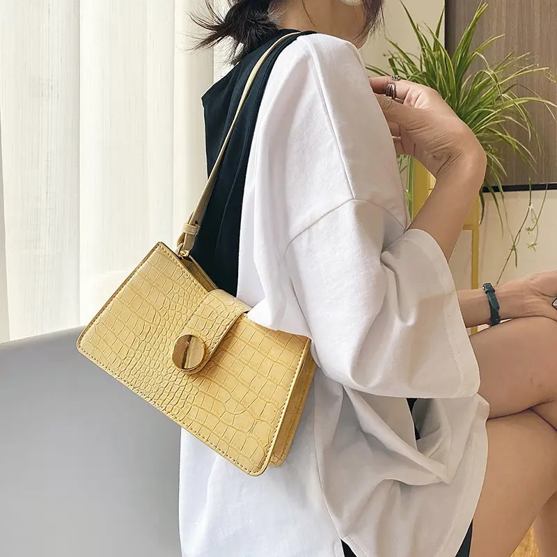 

Retro Women Shoulder Bags 2020 Fashion Luxury Designer Leather Crossbody Messenger Bag Lady Handbags and Purses