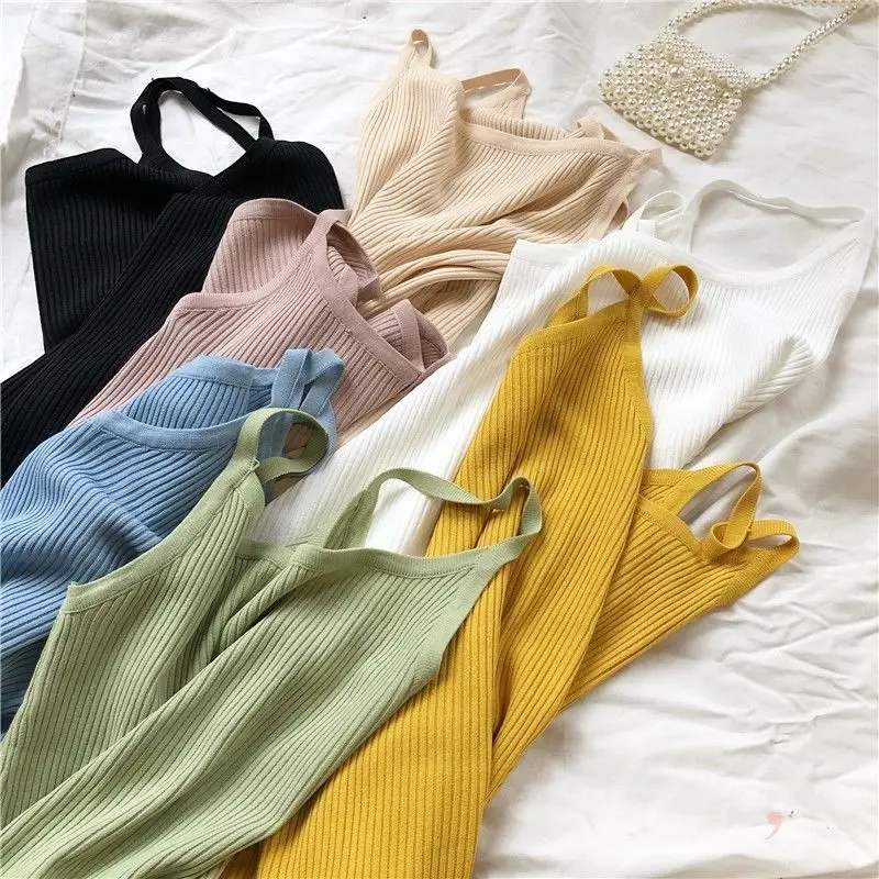 

Hong Kong chic retro with ice silk knitted vest with small sling inside and women's small fresh sleeveless T-shirt outside