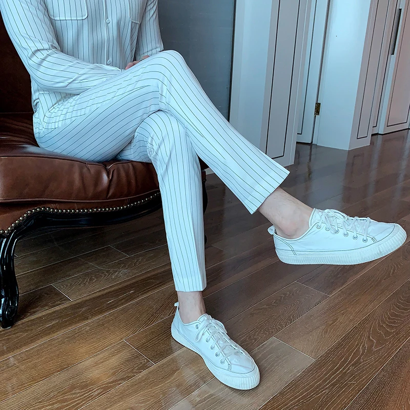 Красные брюки мужские костюмы элегантные в полоску деловые облегающие строгие