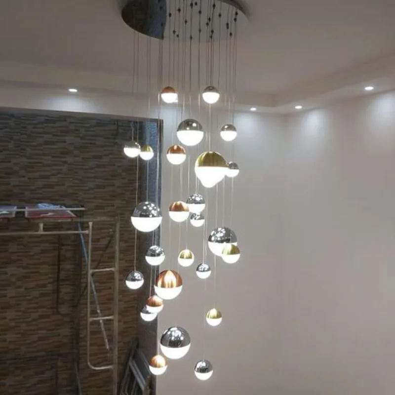 Satılık İskandinav LED Avize Oturma Odası Villa Dubleks Spiral Merdiven Avize Kristal Kum Topu Kulübü Dekorasyon Uzun Avize