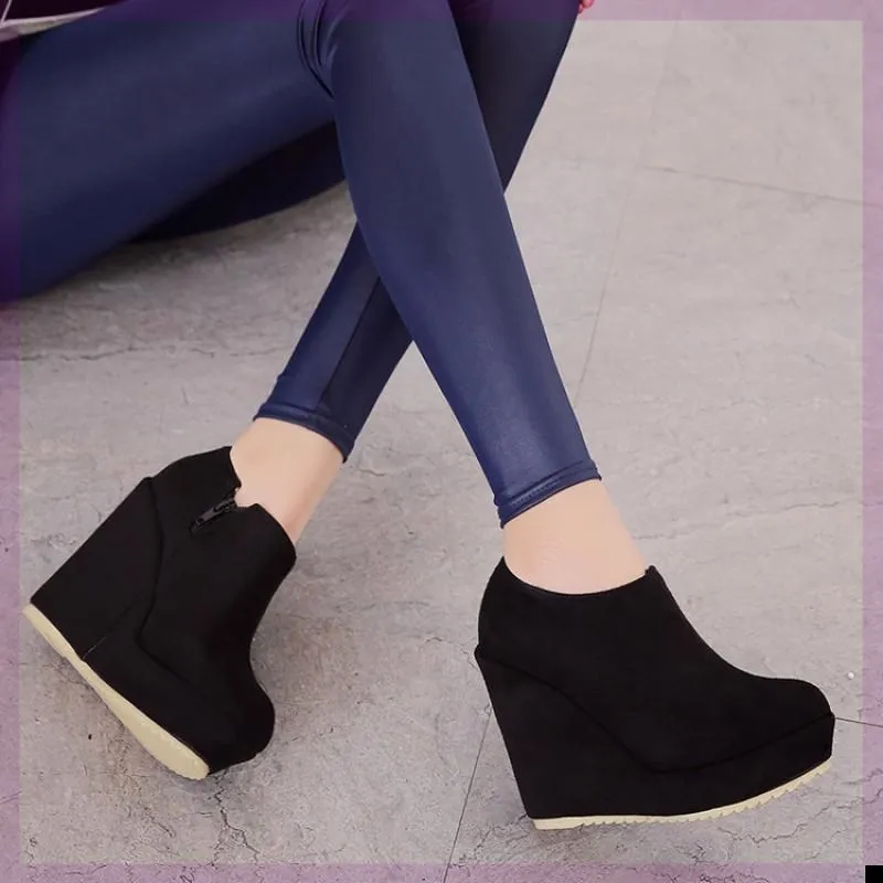 Женская обувь; короткие ботинки; очень высокие ботинки; 41 42 - Цвет: Black black