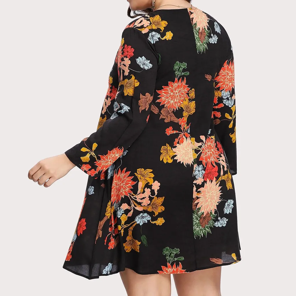 Модные женские мини платья повседневные большие размеры круглый вырез цветочный