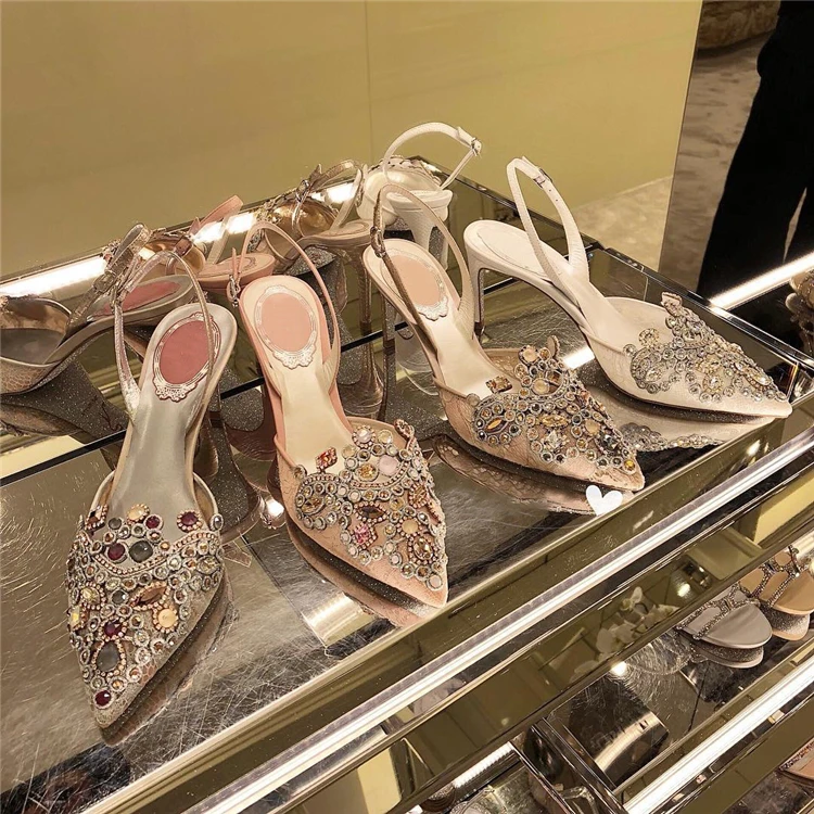 Сандалии женские на высоком каблуке пикантные босоножки с острым носком