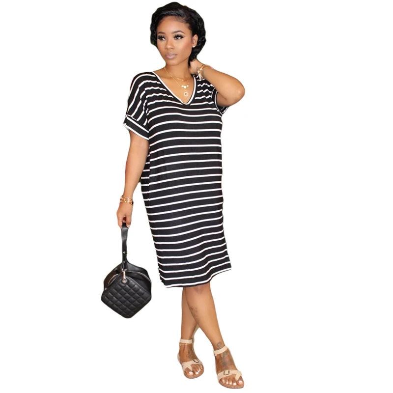 Женское длинное платье-футболка свободное летнее черное платье в полоску с