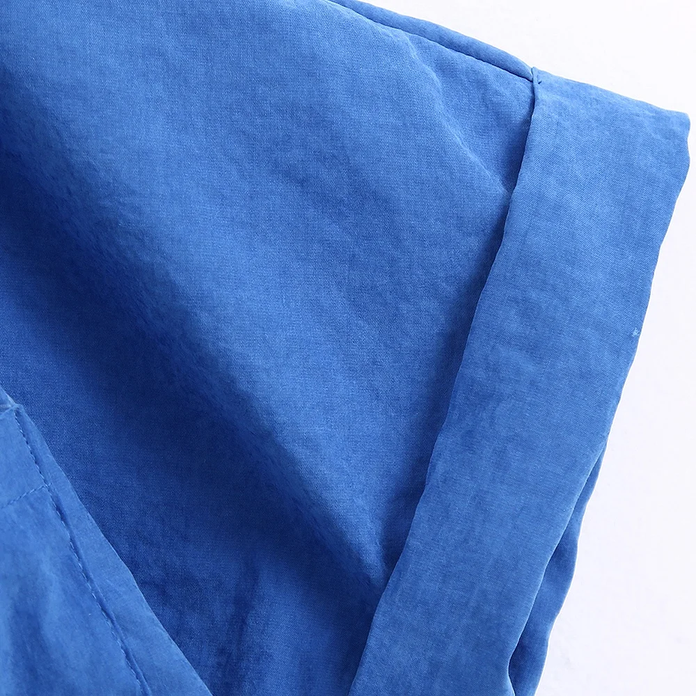 

2020 summer new fashion comfortable bat sleeve v-neck lapel blue thin section female sagging pocket loose shirt
