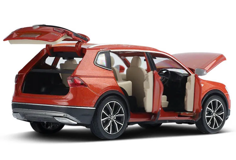 Игрушечный автомобиль Tiguan L из сплава 1/32 Литые металлические игрушки со звуком и