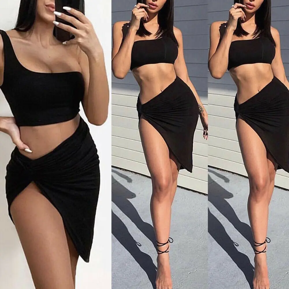 Женский комплект из двух предметов облегающее платье без бретелек красное белое