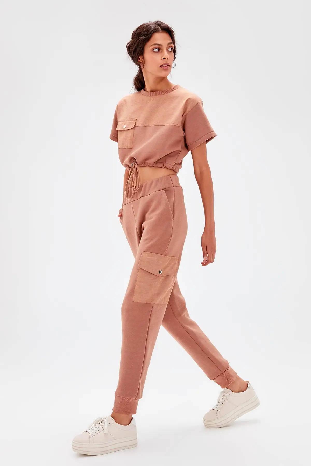 Trendyol трикотажные спортивные штаны с карманом и корицей TWOAW20EA0022 | Спорт