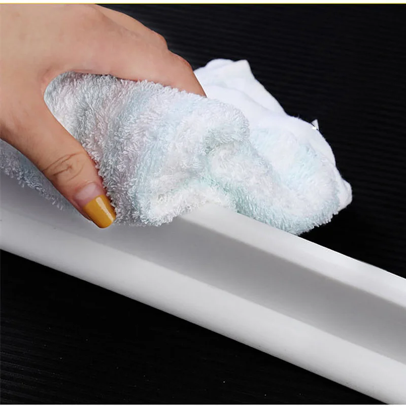 Заглушка для воды в ванной высотой 35 мм из кремния для разделения сухой и влажной зон, препятствующая затоплениям.