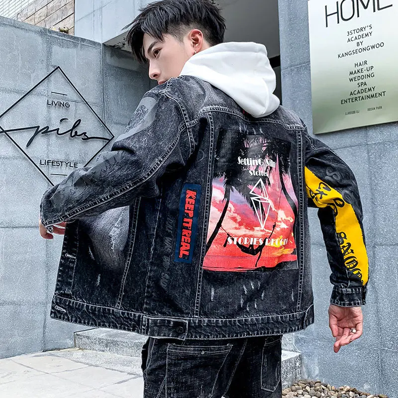 

Джинсовая куртка мужская в Корейском стиле, модная красивая уличная одежда из денима в стиле хип-хоп, Молодежная свободная тонкая верхняя о...